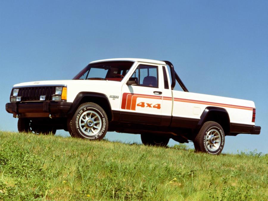  Jeep Comanche 1984 года  (фото 1 из 5)